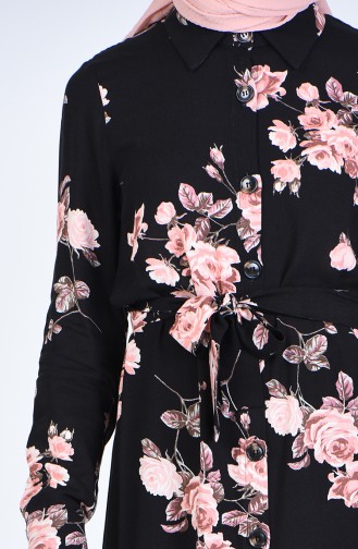 Gemustertes Kleid mit Band  3019-01 Schwarz 3019-01