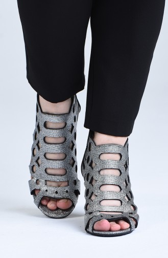 Silver Gray High Heels 0004-02