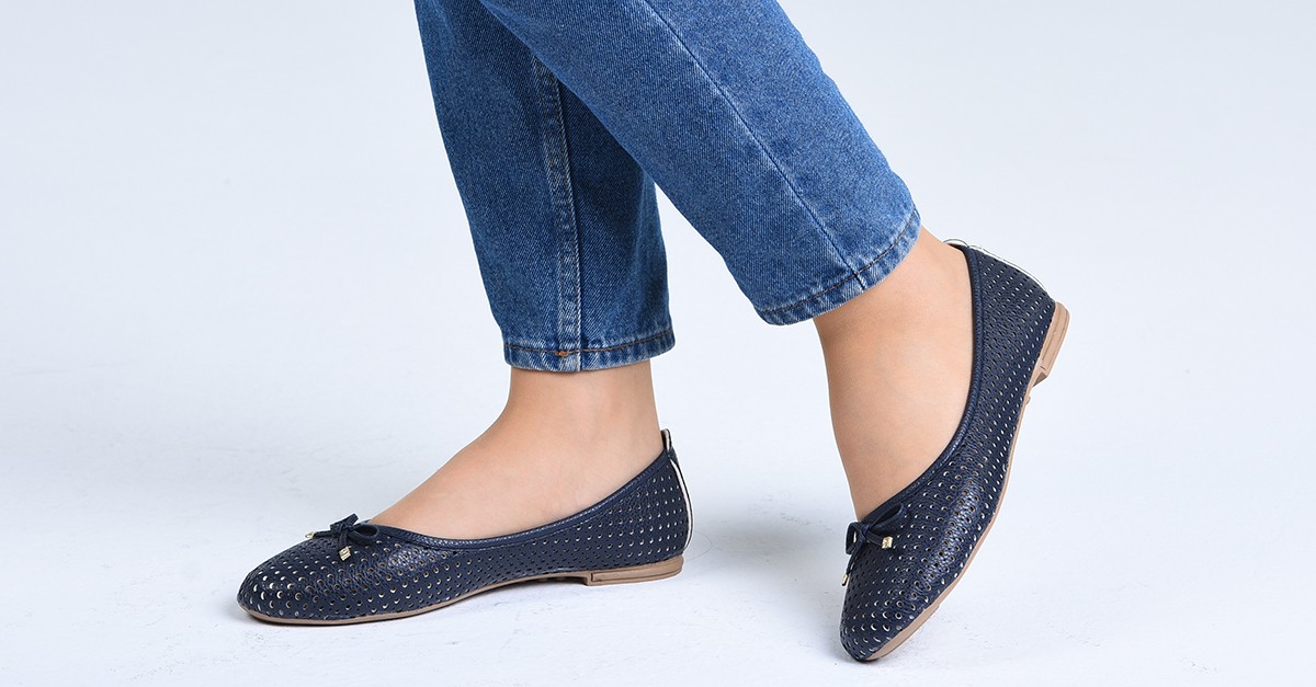 navy blue wide fit flat shoes