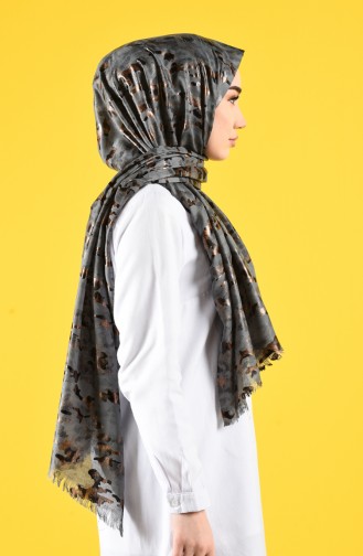 Smoke-Colored Shawl 2825-02