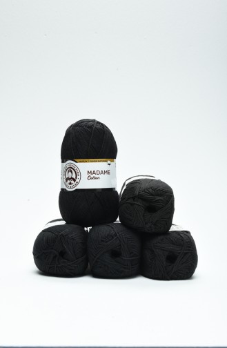 Black Knitting Yarn 3029-999