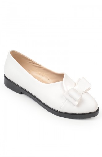 White Woman Flat Shoe 77808-8