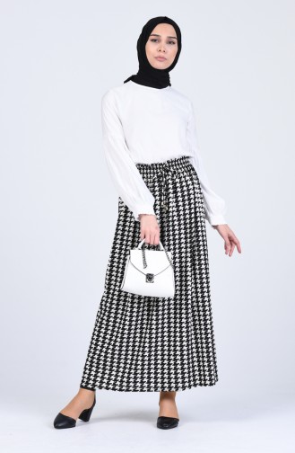 White Skirt 2048-01