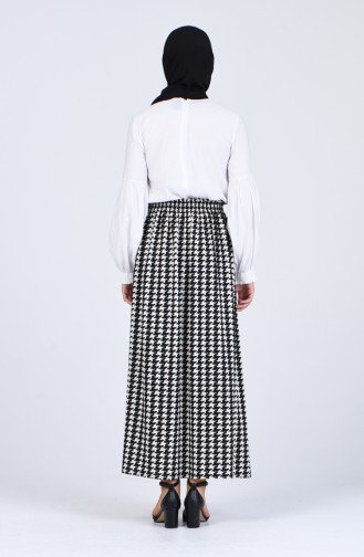 White Skirt 2048-01