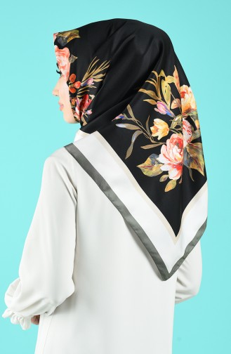 Cream Scarf 320-01