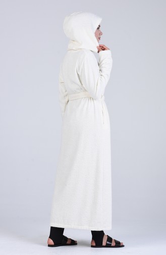 Cream Towel and Bathrobe Set 1001-02