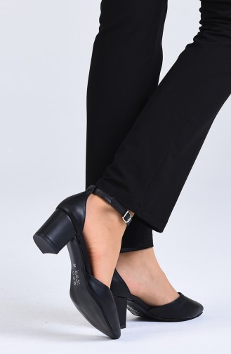 Bayan Topuklu Ayakkabı 0612-02 Siyah Cilt