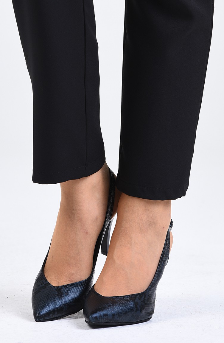 navy blue heel shoes