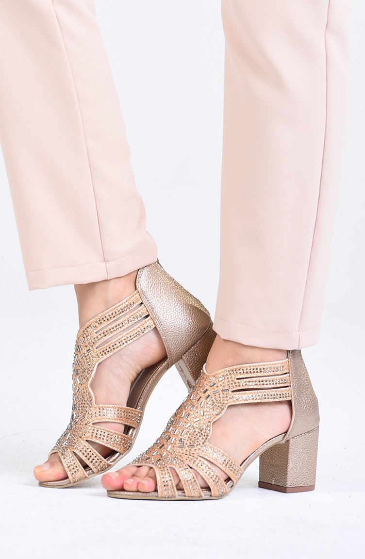 colour heels