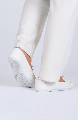 White Women`s Flats 0126-03