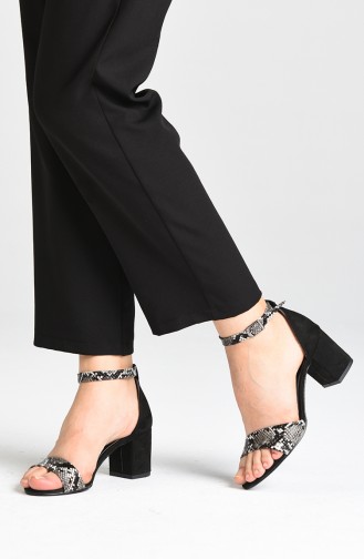 Black High-Heel Shoes 9111-03