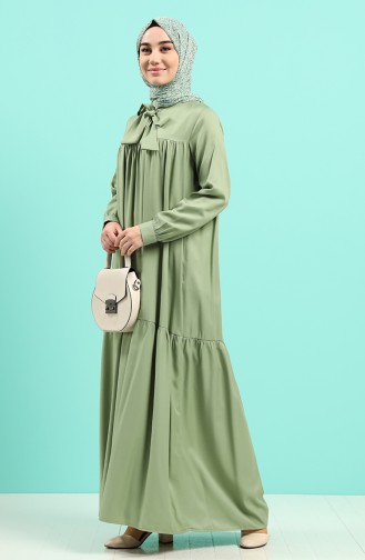 Robe Hijab Vert Nefti 1398-01