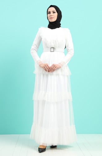 Kemerli Fırfırlı Abiye Elbise 12024-06 Beyaz