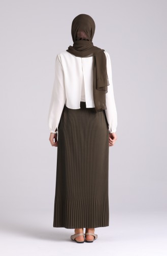 Khaki Rok 2024-03