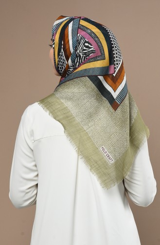 Green Scarf 90646-20