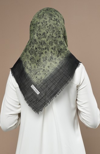 Green Scarf 90647-09