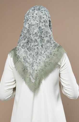 Green Scarf 90647-11