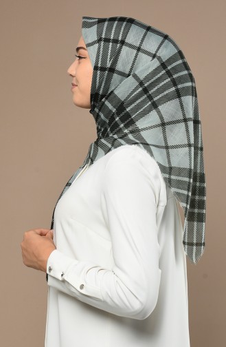 Green Scarf 90648-09