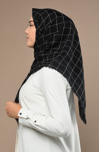 Kareli Ponponlu Eşarp 2536-05 Siyah
