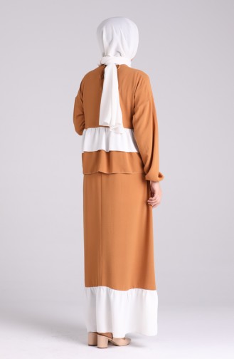 Tabak Hijab Kleider 2001-02