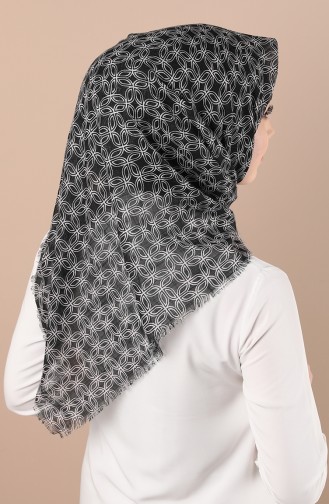 White Scarf 2952-11