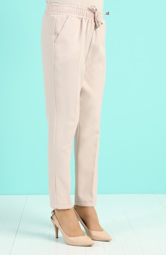 Straight Leg Trousers with Pockets 4006-04 Beige 4006-04