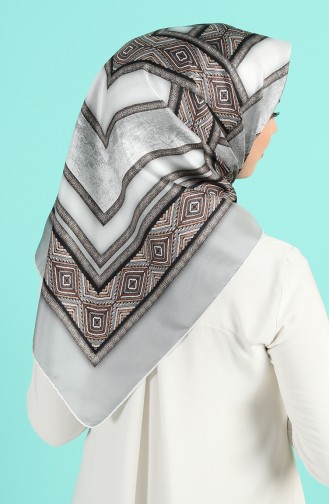 Silver Gray Hoofddoek 1880-01