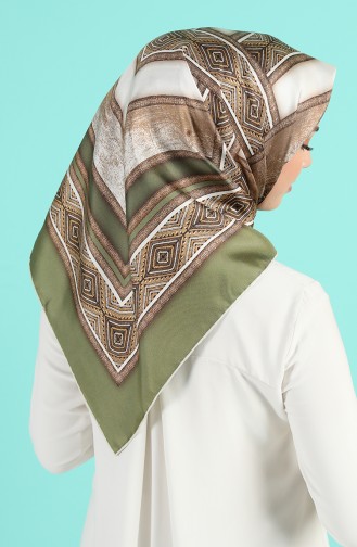 Green Scarf 1880-05