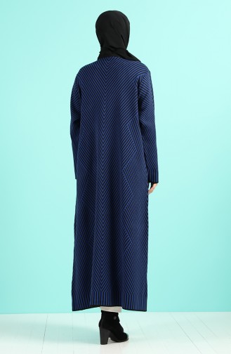 Saks-Blau Cape 1089-05