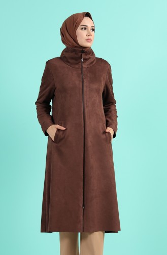 Brown Cape 0502-04