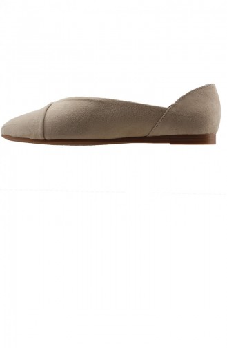 Cream Women`s Flats 19YAYAYK0000056_TE