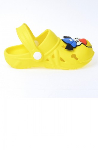 Yellow Kid s Slippers & Sandals 20YTERKIK000009_SA