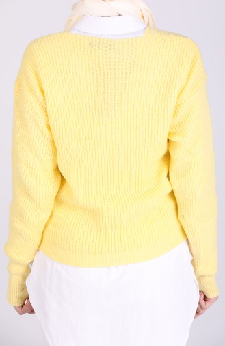 Yellow Sweater 0600-07