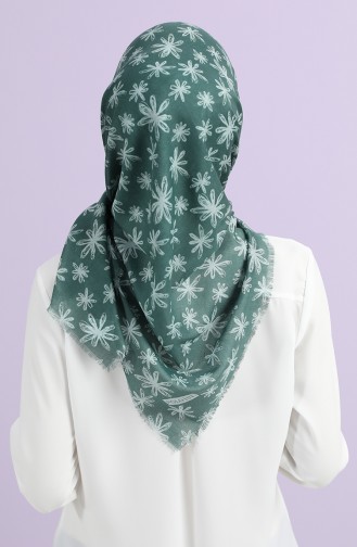 Green Scarf 2649-15