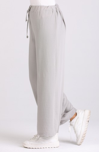 Gray Broek 2000-18