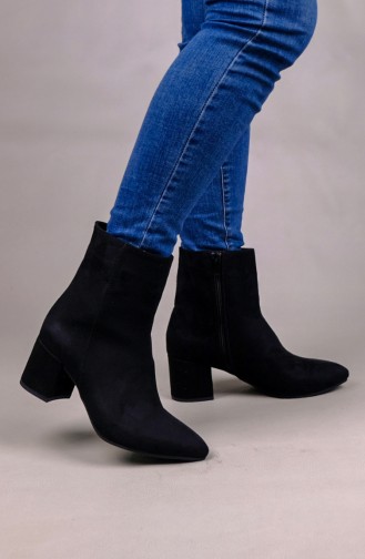 Black Boots-booties 2001-01
