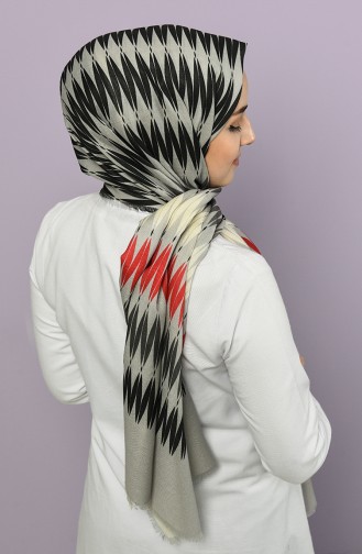 شال رمادي فاتح 90675-06