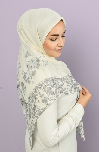 Cream Scarf 2901-110427B-04
