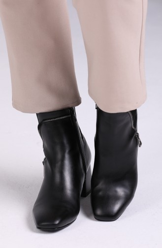Black Boots-booties 200
