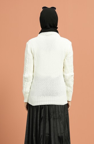 Ecru Sweater 1213-01