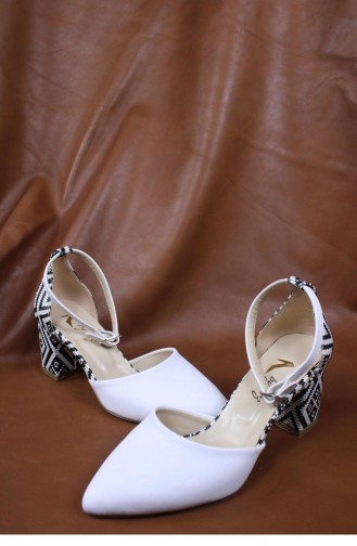 Chaussures a Talons Blanc 00428.BEYAZCILT