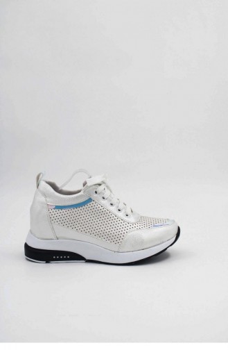 White Sneakers 00030.BEYAZ