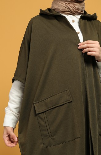 Khaki Poncho 2011-04