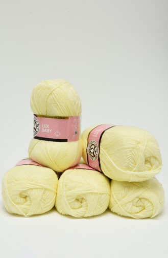 Light Yellow Knitting Yarn 3010-098