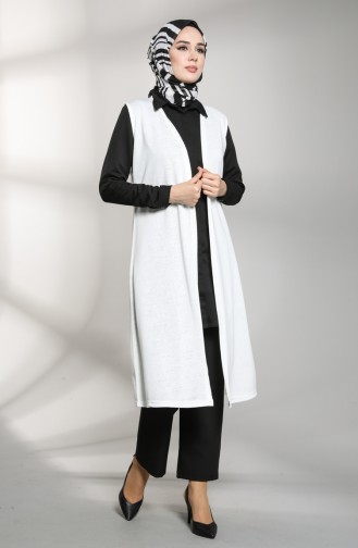 White Waistcoats 8142-02