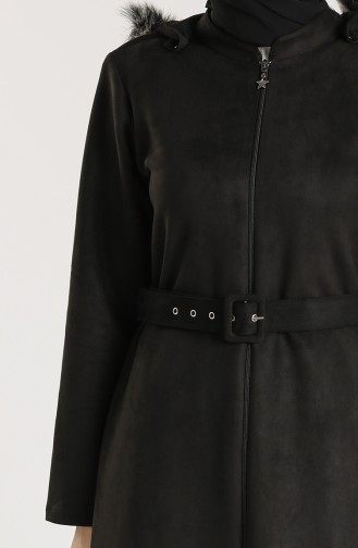 Black Coat 0119-01