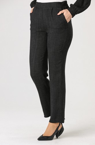 Straight Leg Trousers with Pockets 0130-01 Black 0130-01