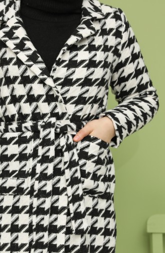 Plus Size Belted Stamp Coat 1069b-01 Black white 1069B-01