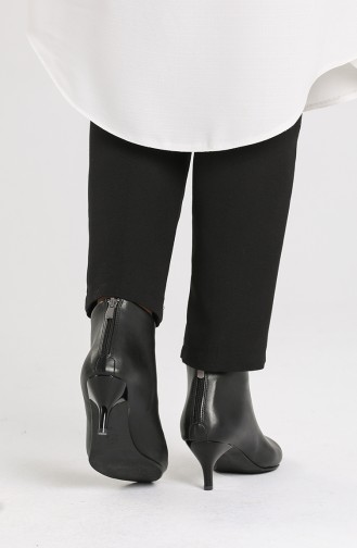 Black Bot-bootie 03-01