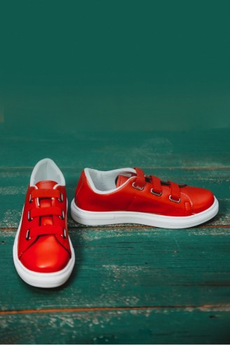 Red Sneakers 06
